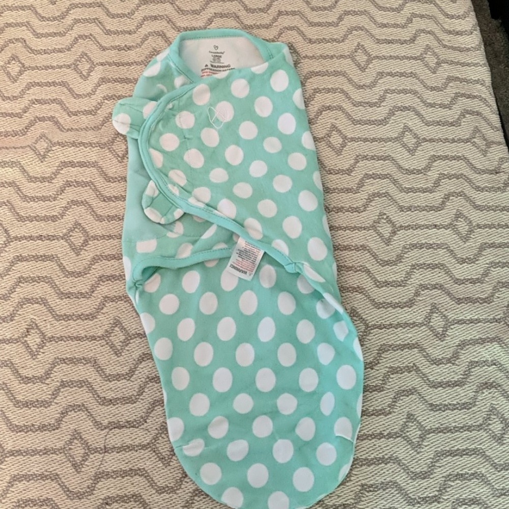 Large swaddle me velcro swaddle